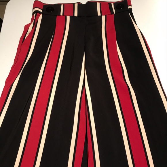 📦5/$50 Zara Striped Slightly Wide Leg Cropped Pants in Black Red Beige XS - Picture 3 of 14